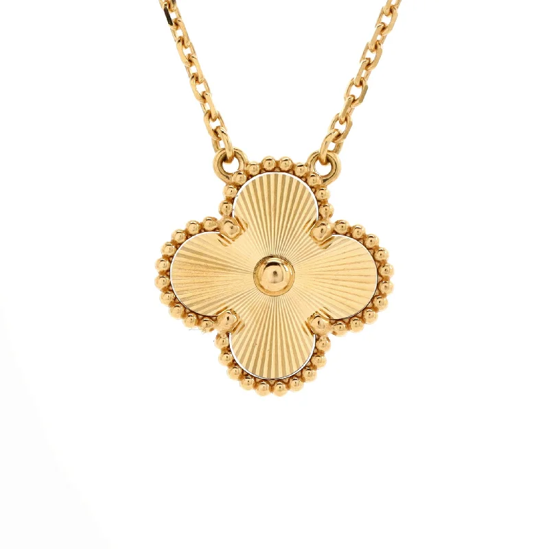 Goshenite necklaces-Vintage Alhambra Pendant Necklace Guilloche 18K Yellow Gold