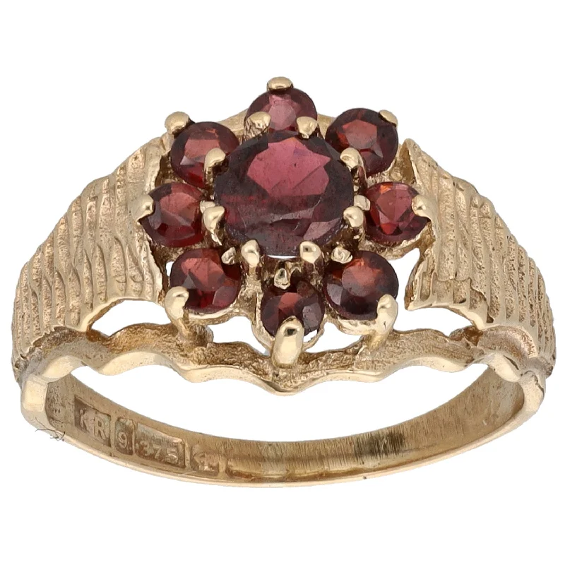 Round design rings-9ct Gold Garnet Dress/Cocktail Ring Size N