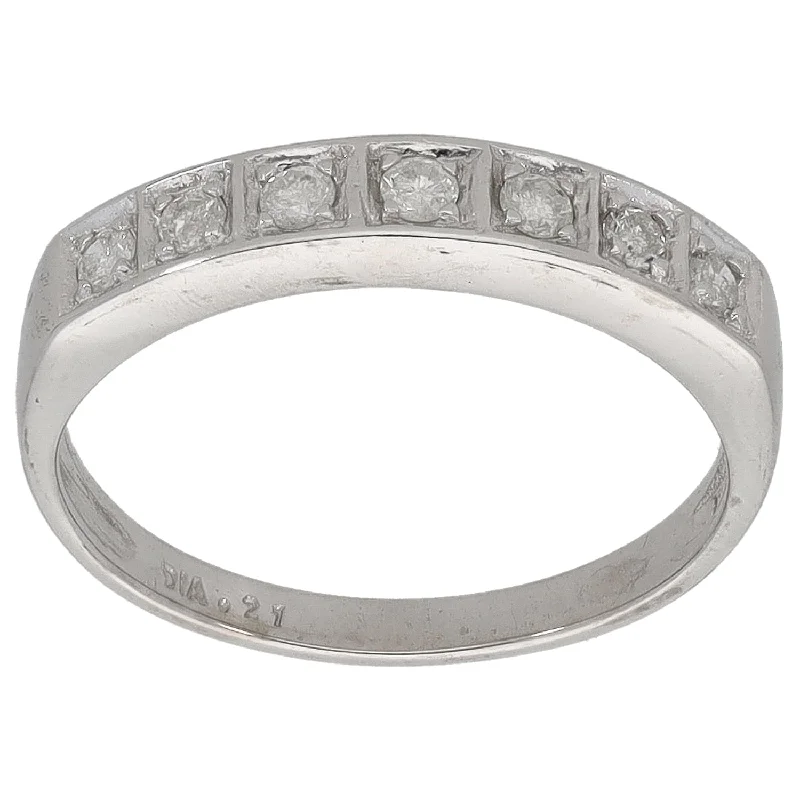 Sharp crystal rings-9ct White Gold 0.21ct Diamond Half Eternity Ring Size N