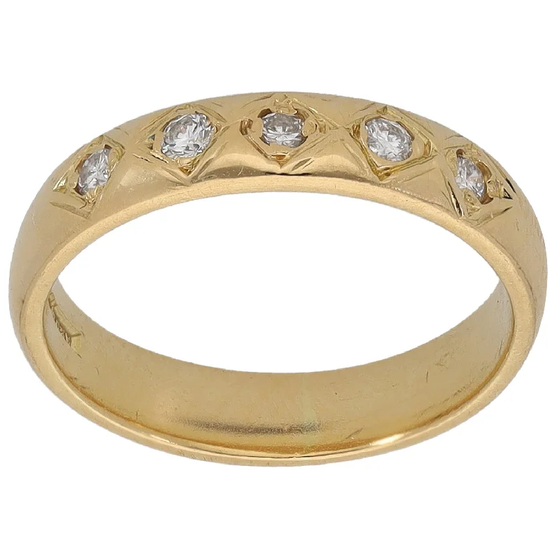 Bold stone rings-18ct Gold 0.15ct Diamond Half Eternity Ring Size L