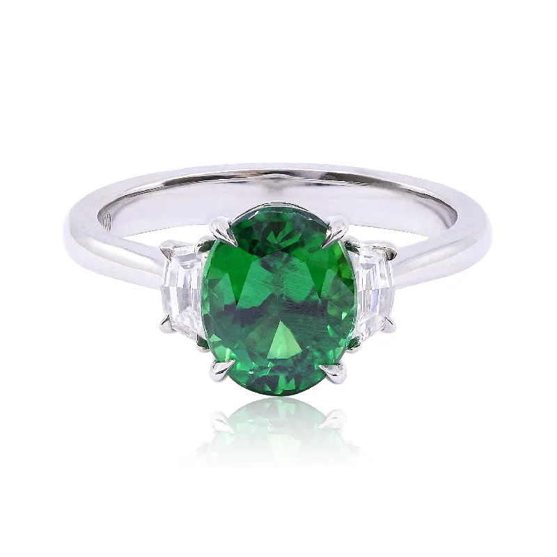 Slim stack rings-PLATINUM OVAL TSAVORITE GARNET AND DIAMOND THREE-STONE RING