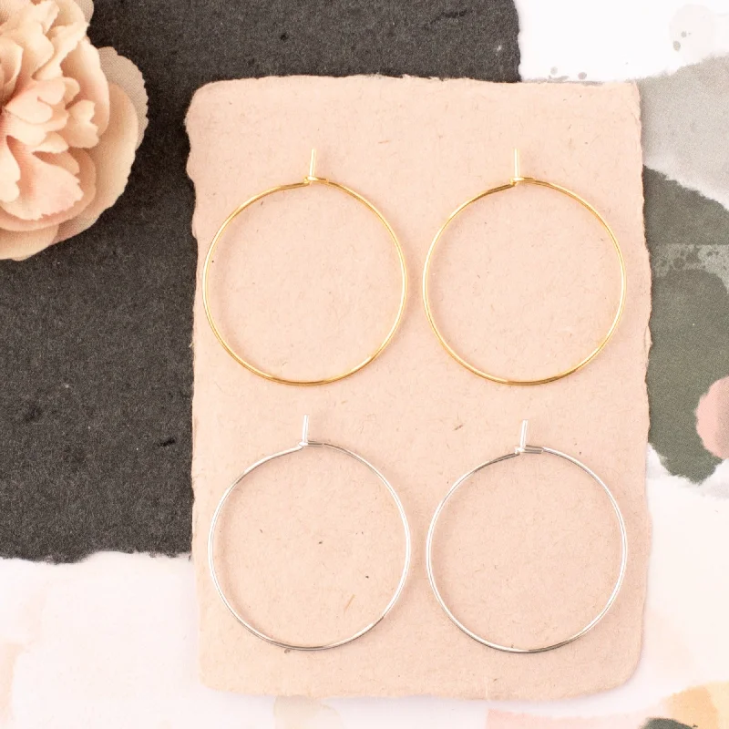 Soft stud earrings-Small Plain Simple Hoop Earring