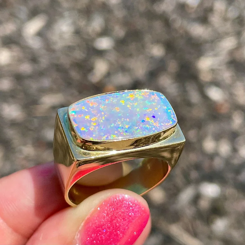 Crescent wax rings-ESTATE18K YELLOW GOLD MEN’S RING WITH CREATED OPAL