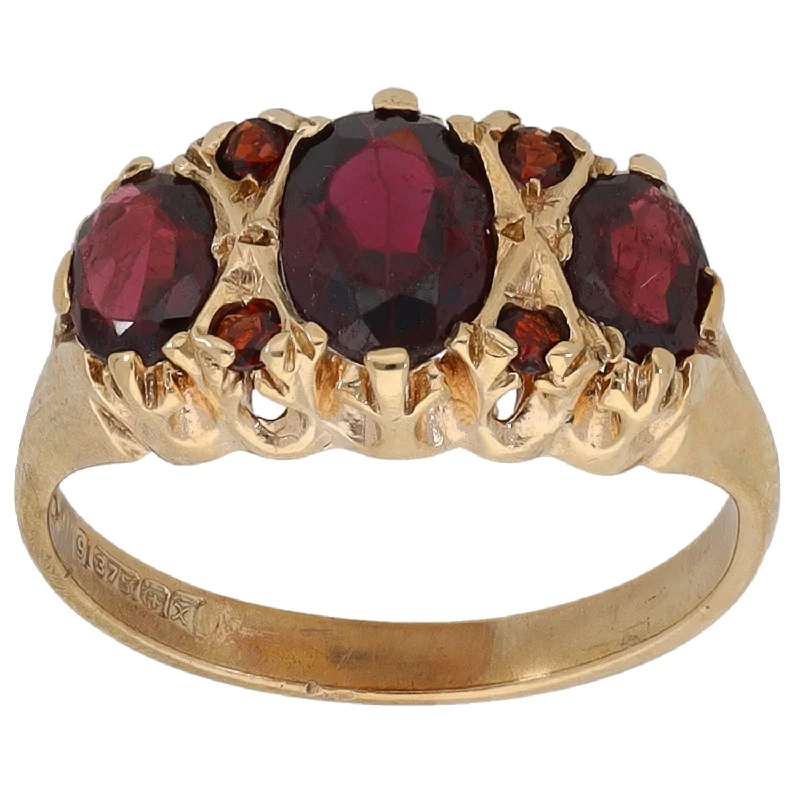 Leafy carved rings-9ct Gold Garnet Dress/Cocktail Ring Size L