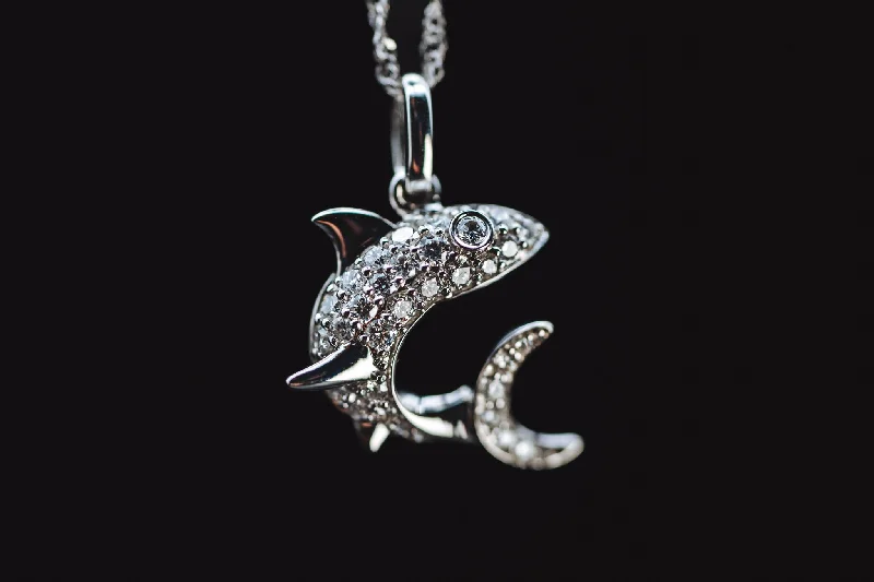 Elegant design necklaces-14k White Gold Diamond Fish Necklace