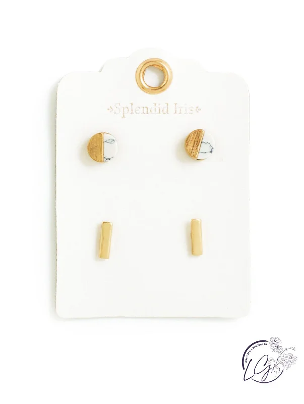 Small star earrings-White Marbled and Bar Earring Set in Gold