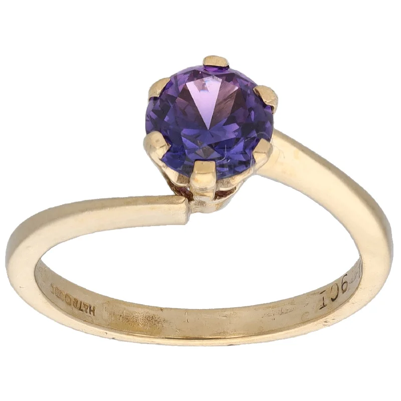 Blended metal rings-9ct Gold Amethyst Single Stone Ring Size N