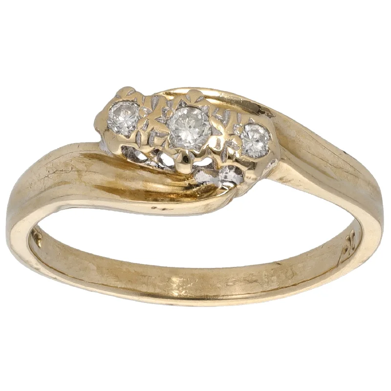 Bold stone rings-9ct Gold 0.10ct Diamond Trilogy Ring Size P