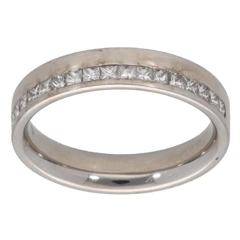 Rustic vow rings-18ct White Gold 0.46ct Diamond Half Eternity Ring Size K