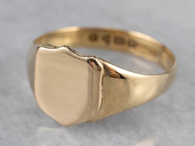 Bold stone rings-18K Gold Shield Signet Ring