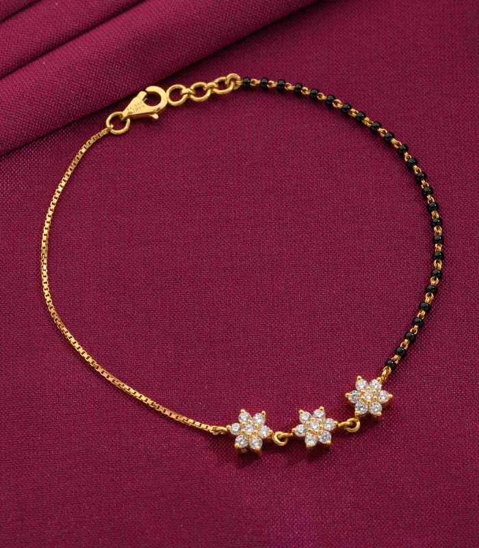 Sharp crystal bangles-Trinity Blossom Mangalsutra Bracelet