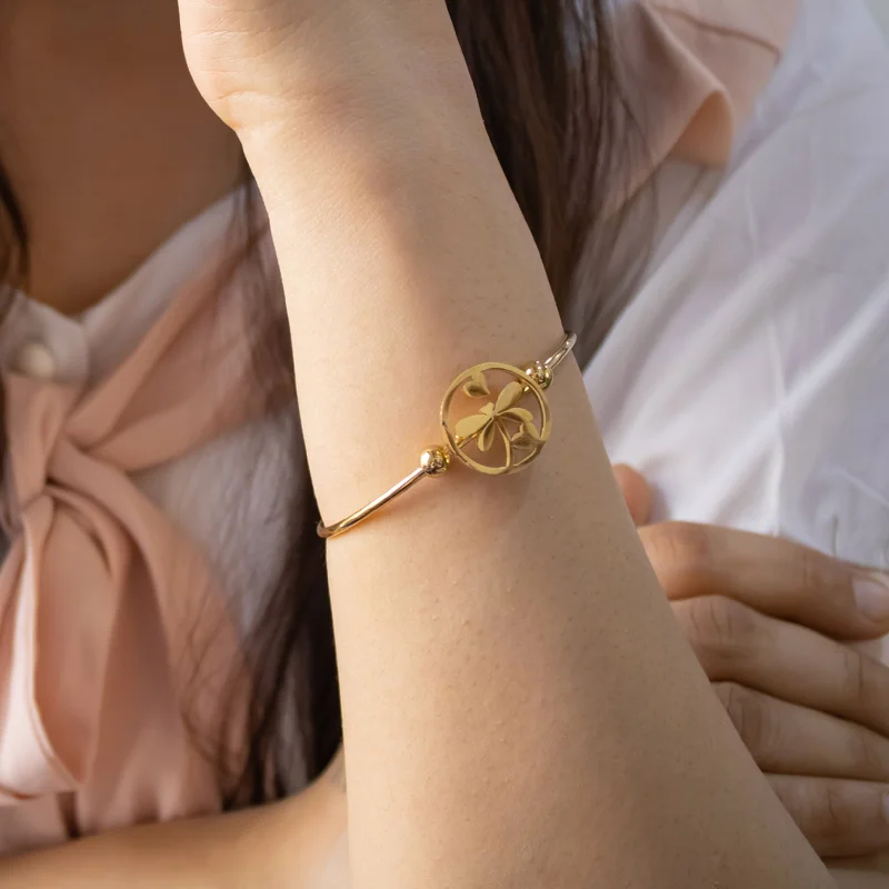 Danburite bracelets-Heart Butterfly Gold Bracelet For Women